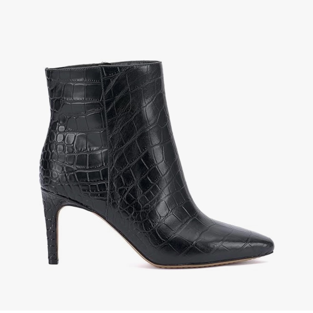 Vince Camuto BNIB Black Croco Shine Leather Heeled Ankle Boots SZ 8 - Picture 3 of 9